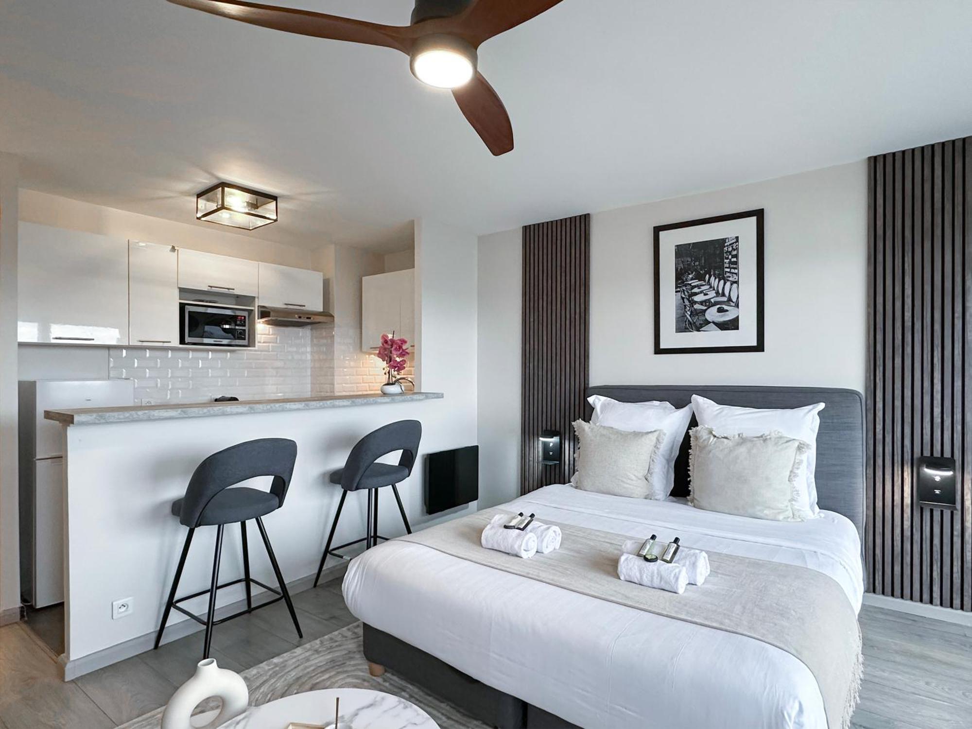 Beautiful Panoramic Terraced Studio In Paris Ngoại thất bức ảnh