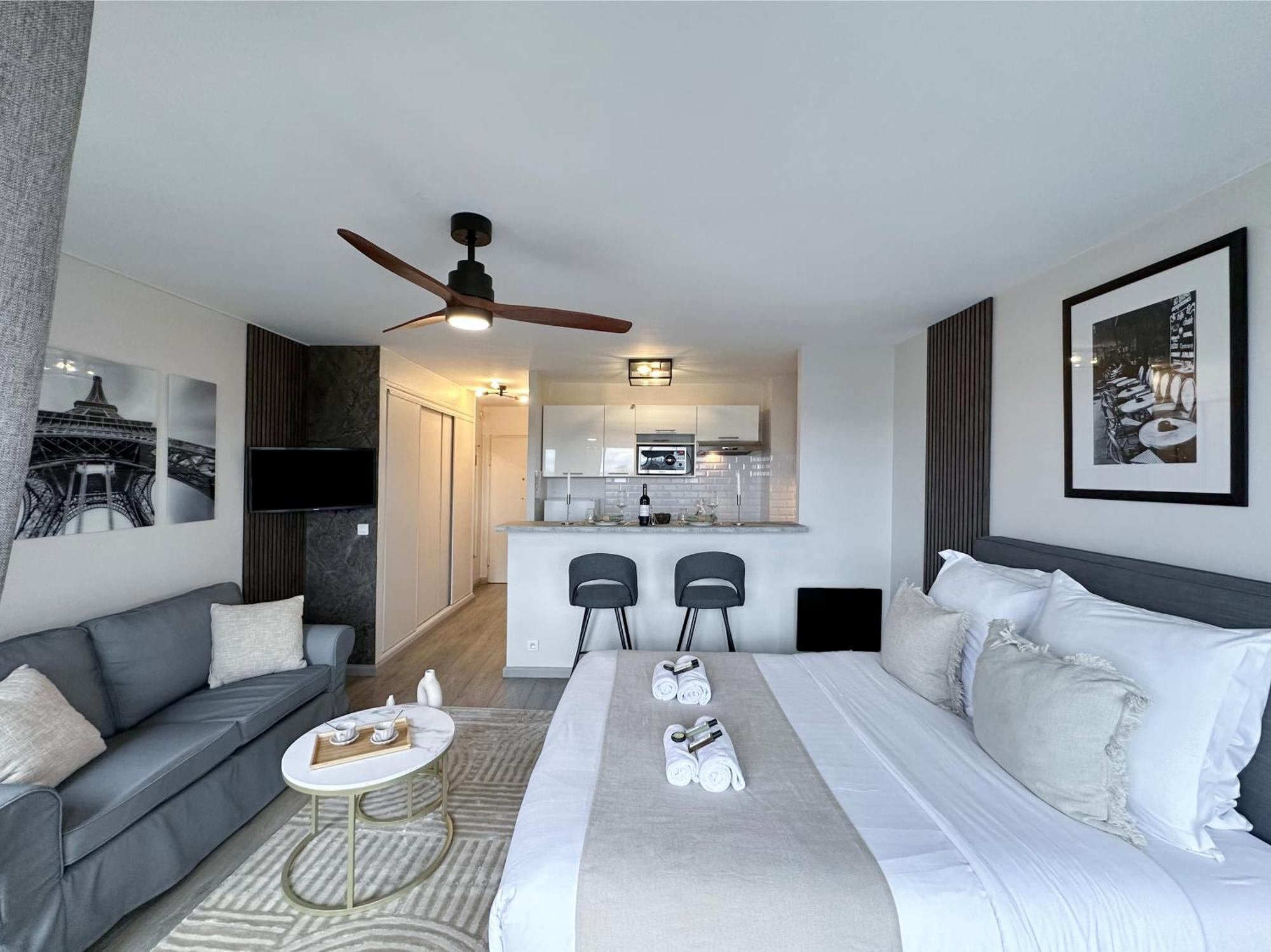 Beautiful Panoramic Terraced Studio In Paris Ngoại thất bức ảnh